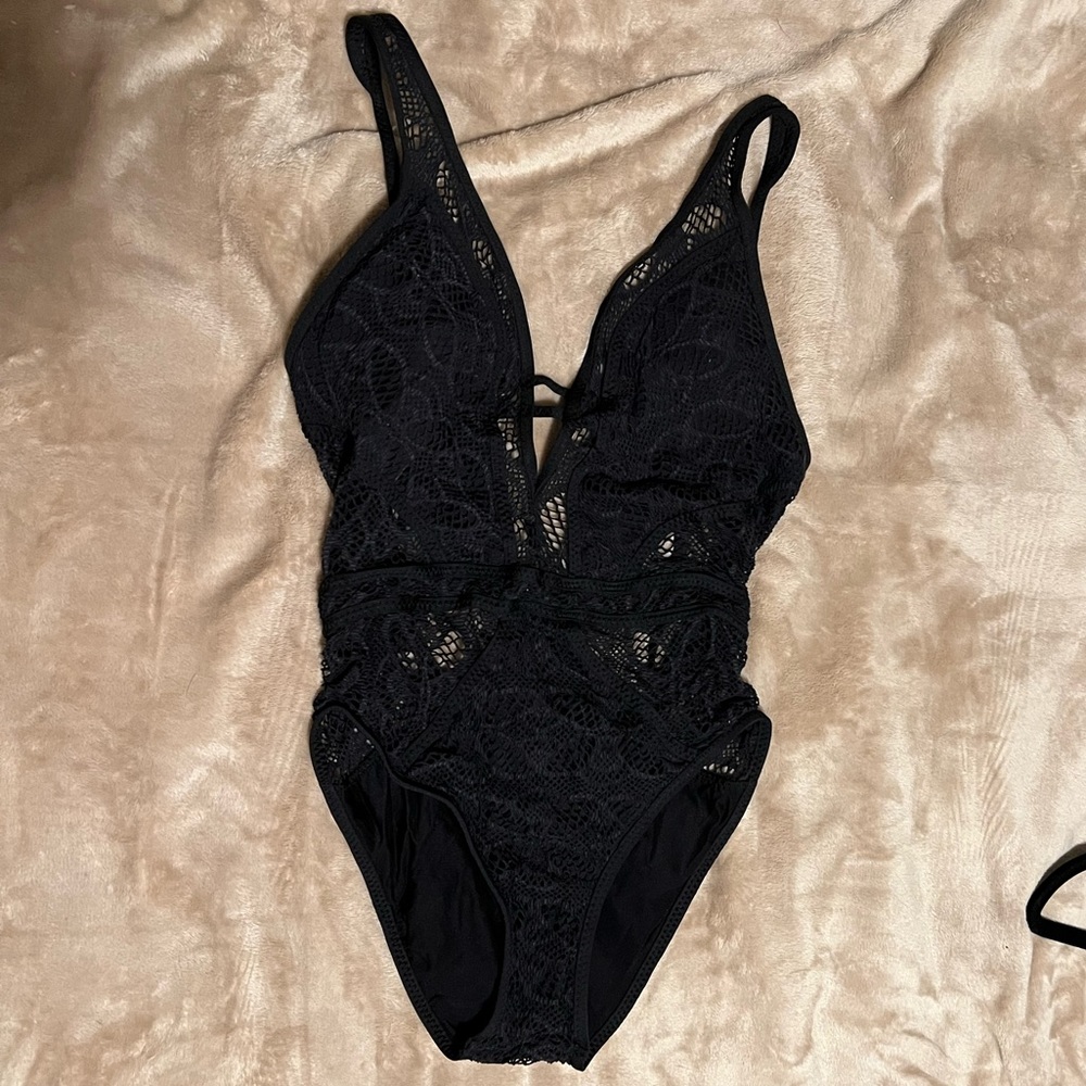 BECCA lace one piece